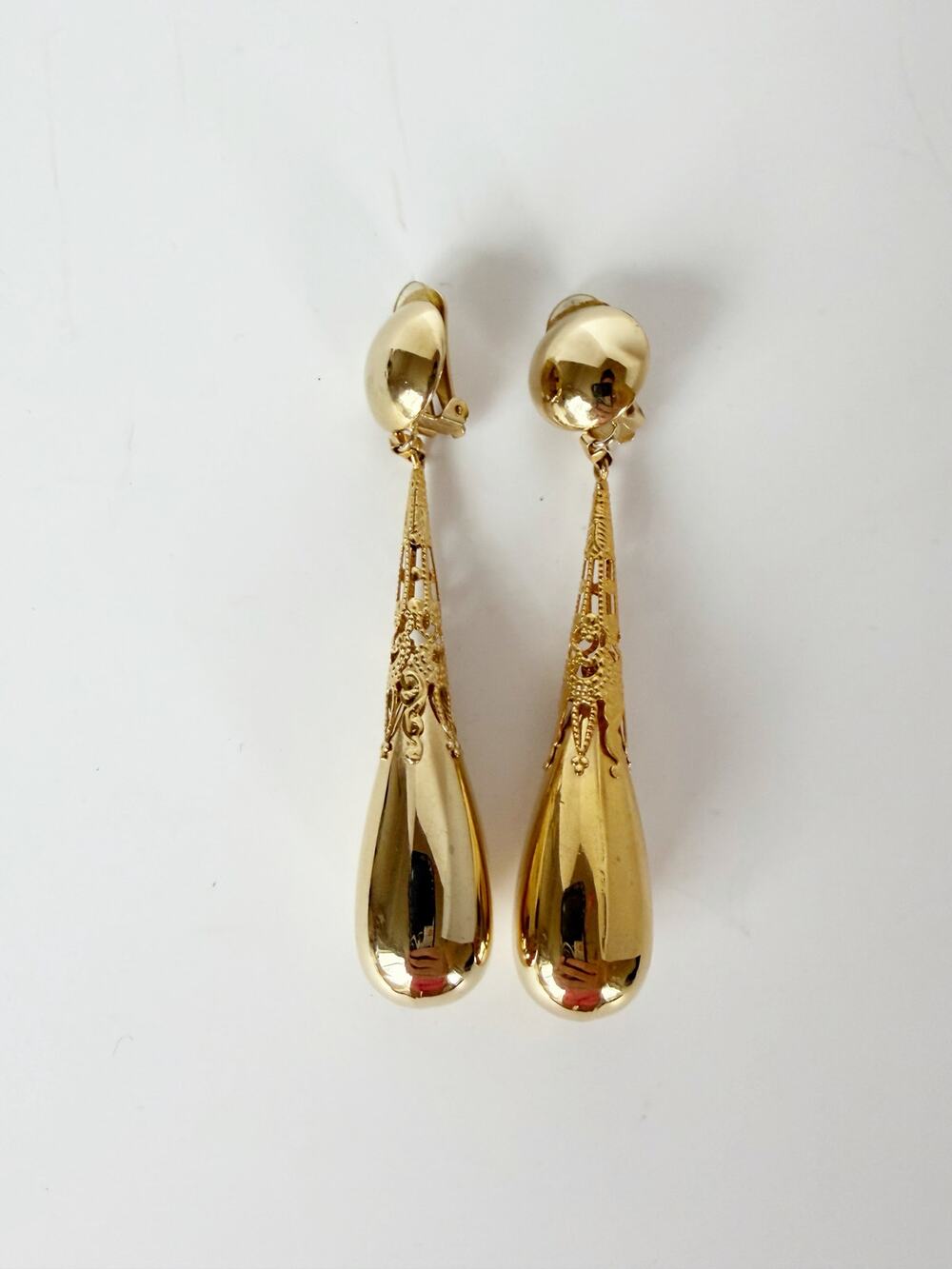 Vintage Statement Gold Tone Teardrop Clip On Earrings Long Dangle